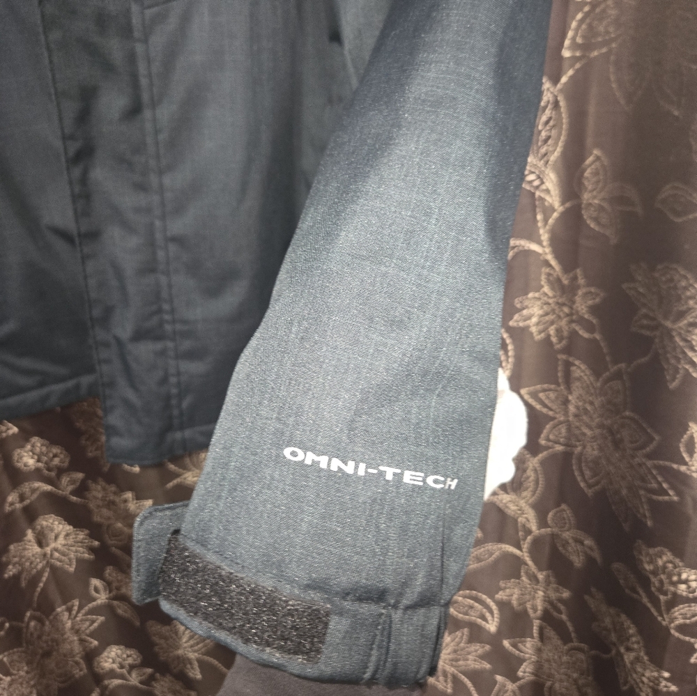 Columbia Men's Dark Gray Performance Jacket - Picture 8 of 9